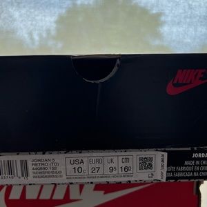 Toddler Jordan 5 Retro in excellent condition.
